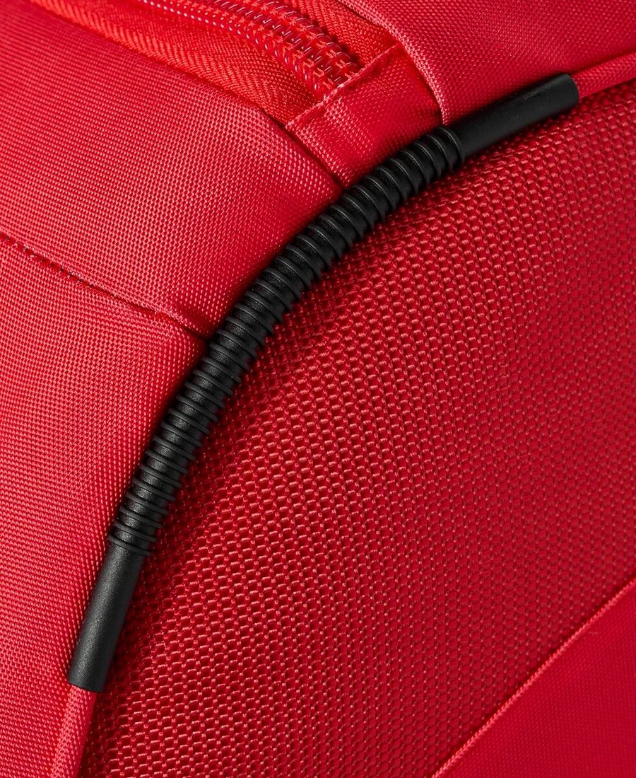 WR8037201_7_Super_Tour_Travel_Bag_Red.png.cq5dam.web.1200.1200_900x